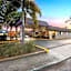 Days Inn by Wyndham St. Petersburg Central