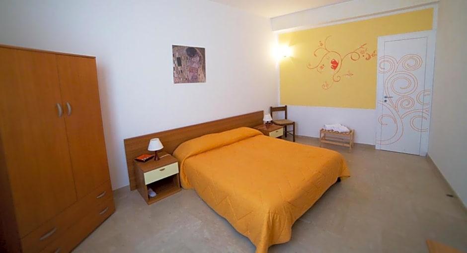 Orange Paradise Bed & Breakfast