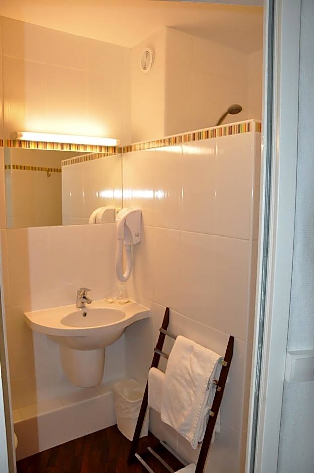 The Originals City, Hotel du Chateau, Pontivy (Inter-Hotel)