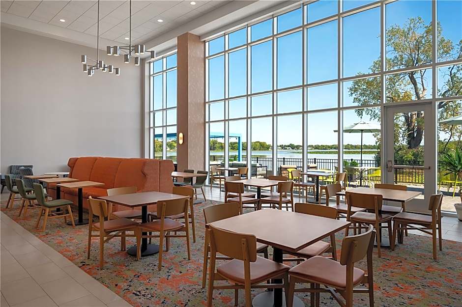 Hampton Inn and Suites by Hilton Port Clinton Catawba Island