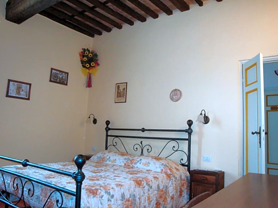 Bed & Breakfast Lucca Fora