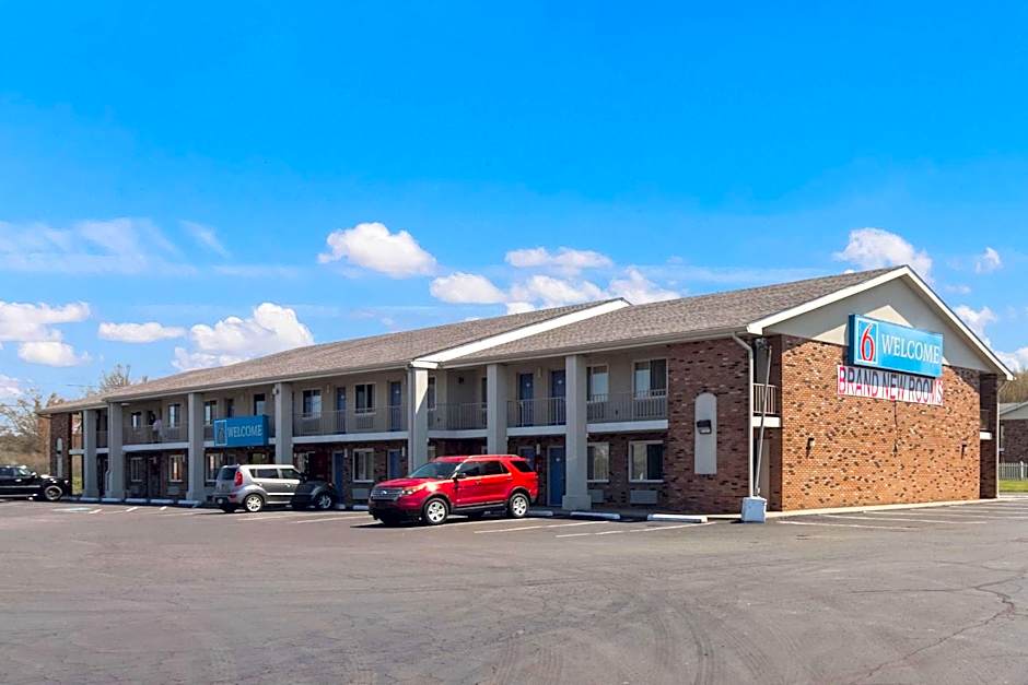 Motel 6-Youngstown, OH