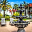 La Quinta Inn & Suites by Wyndham Clearwater Central