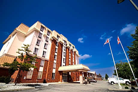 Waterloo Suites Hotel, Trademark Collection by Wyndham