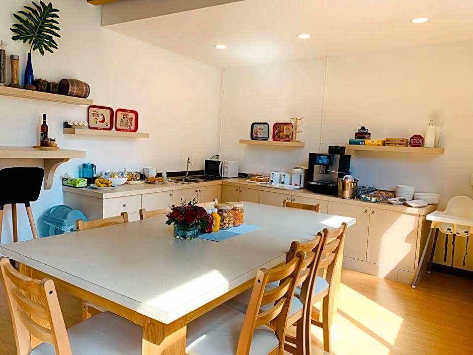 Daraya Hostel