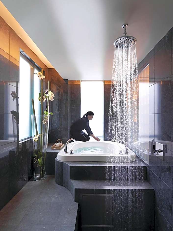 Mandarin Oriental, Boston