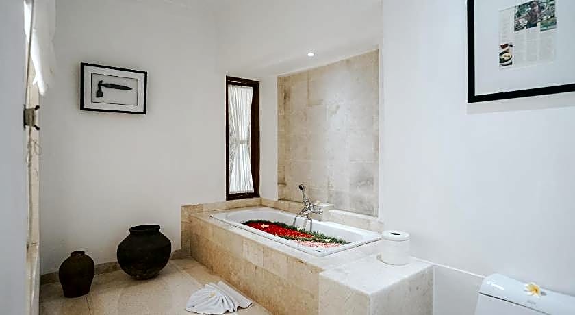 Alam Bidadari Seminyak Villas