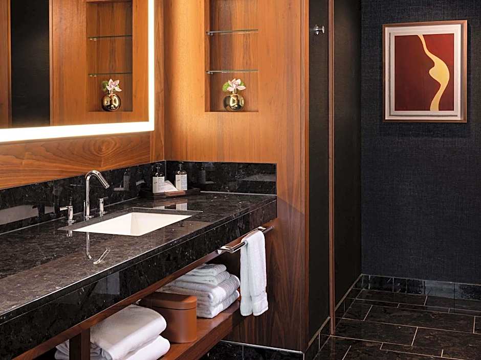 Fairmont Pacific Rim