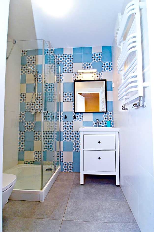 WaterLane Island Hostel&Apartments