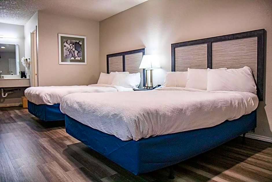 Salt Creek Lodge
