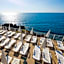 FELLINI SUITES Lungomare near the sea