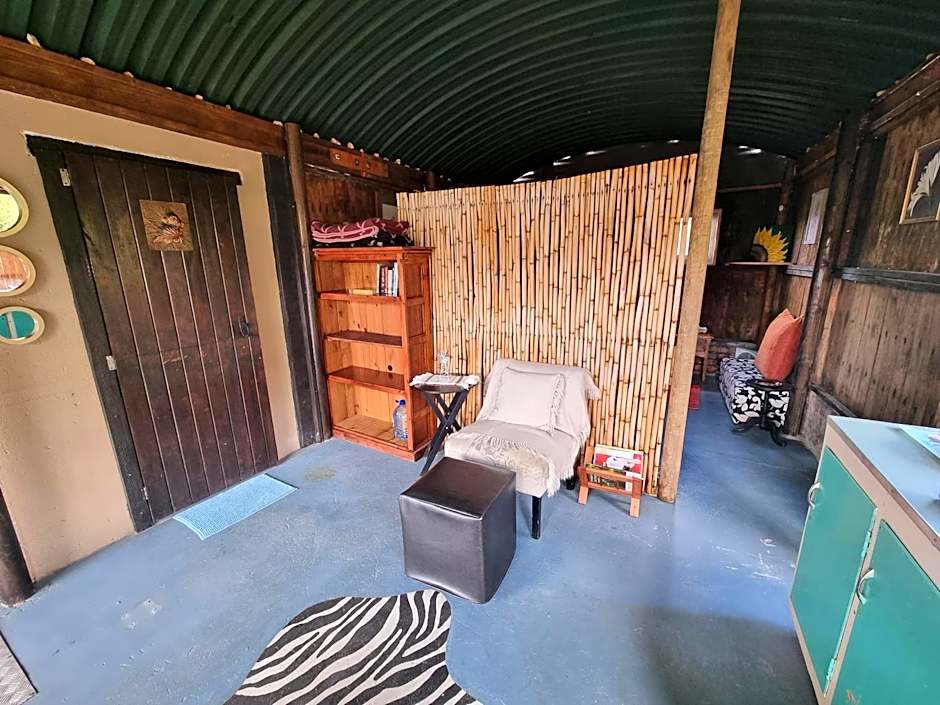 Protea Lodge - Glamping in the Karoo