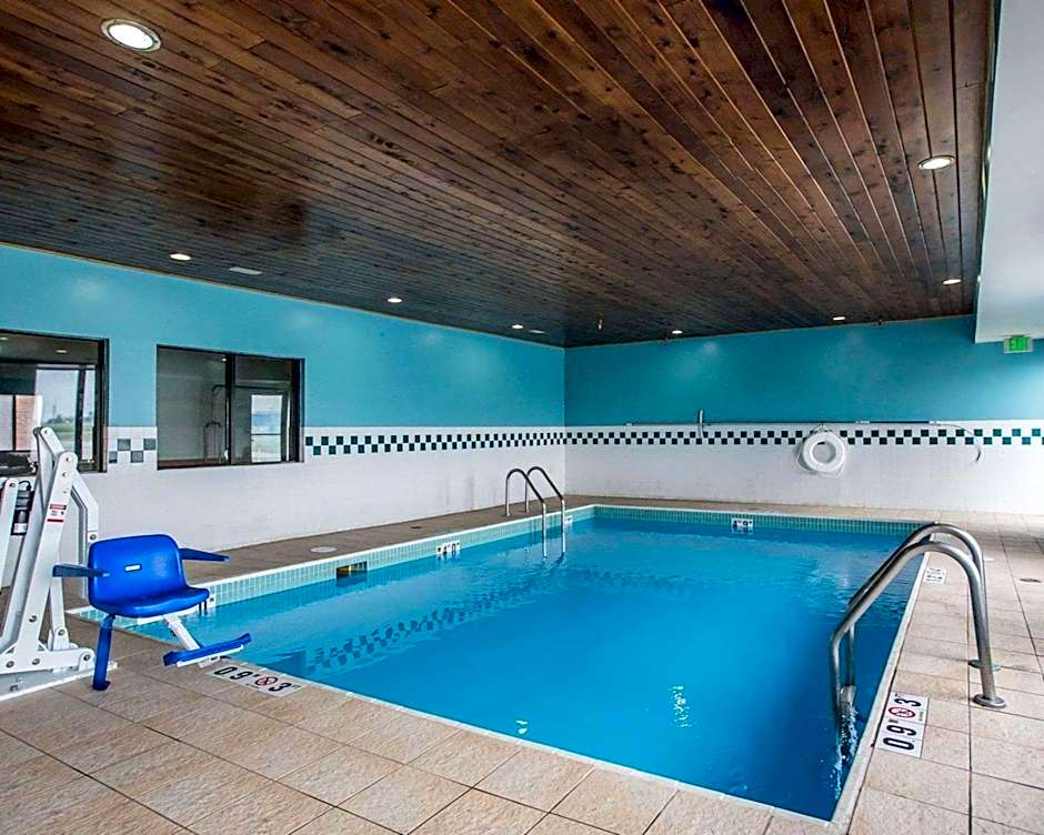 Quality Inn Peru near Starved Rock State Park