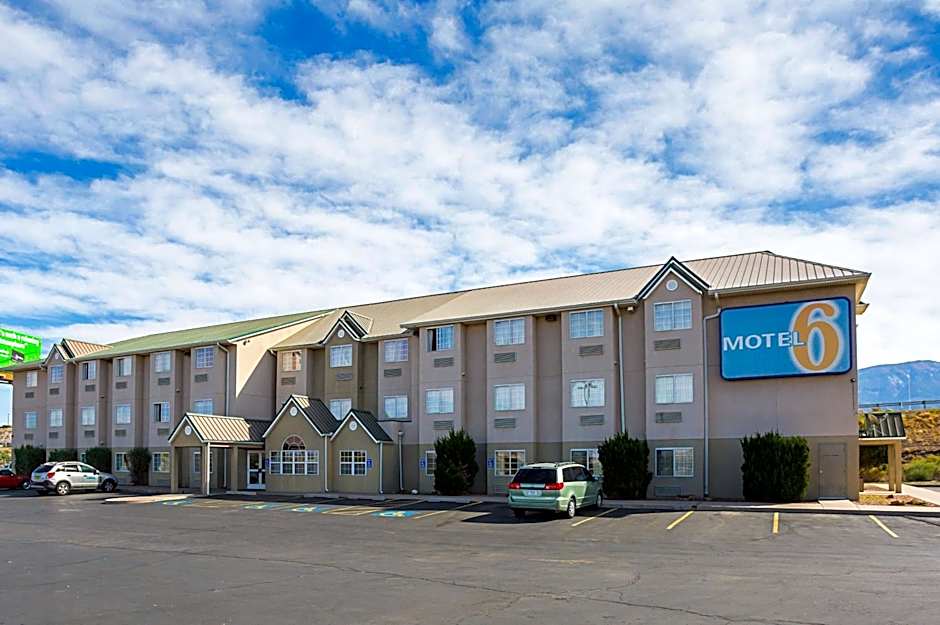 Motel 6-Bernalillo, NM