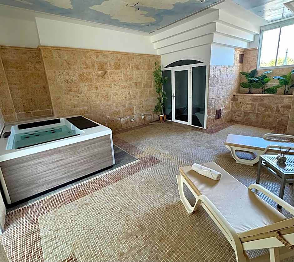 Hotel Isla De Cabrera