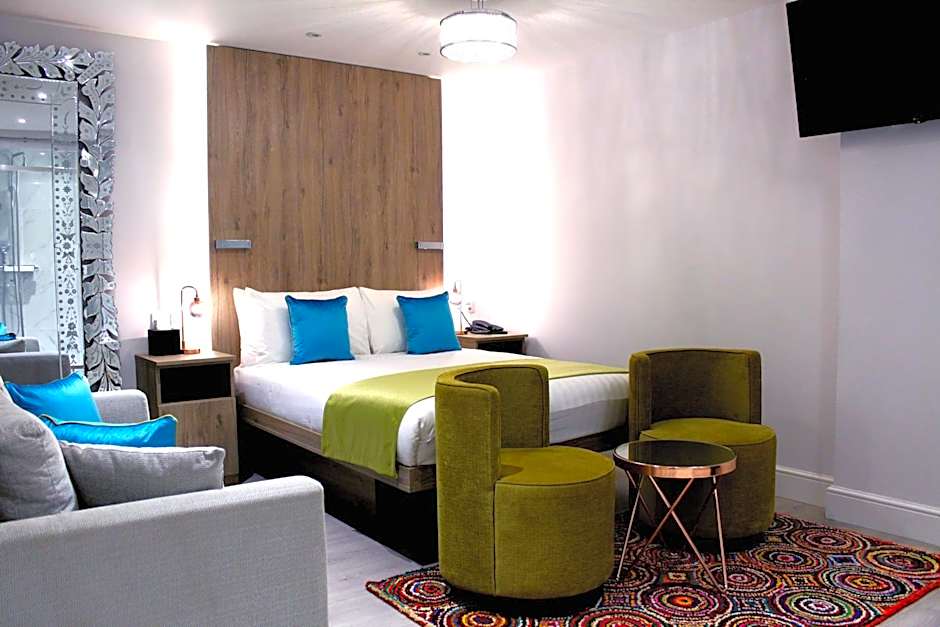 1 Craven Hill Gardens