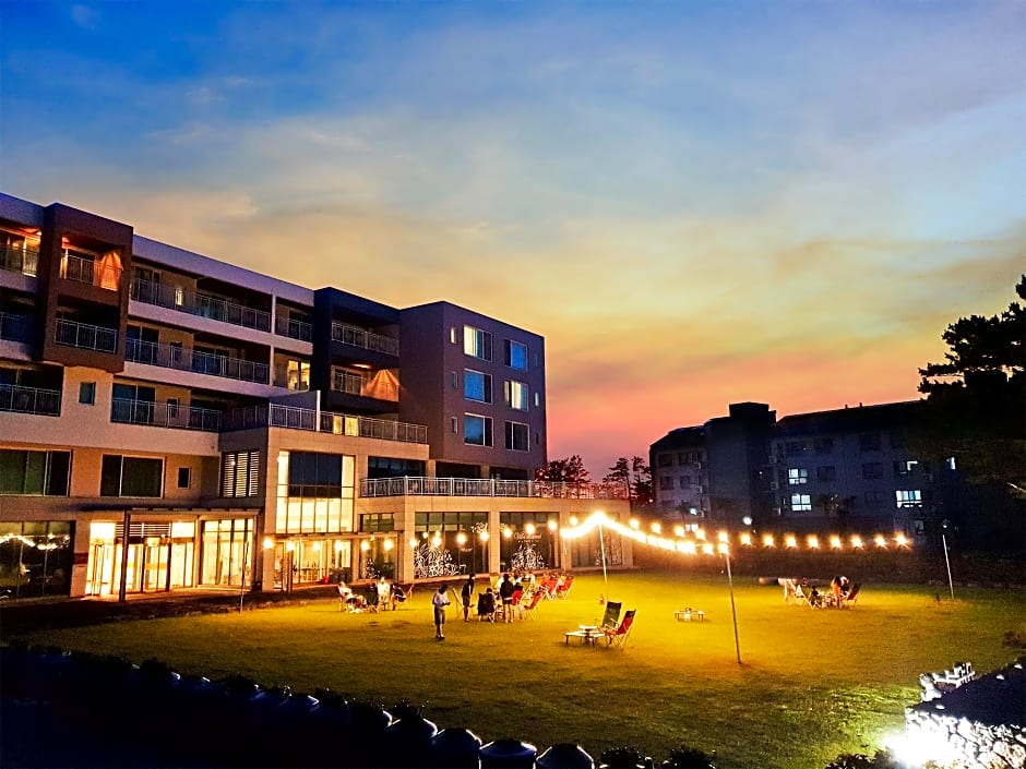 Tops10 Villa De Aewol