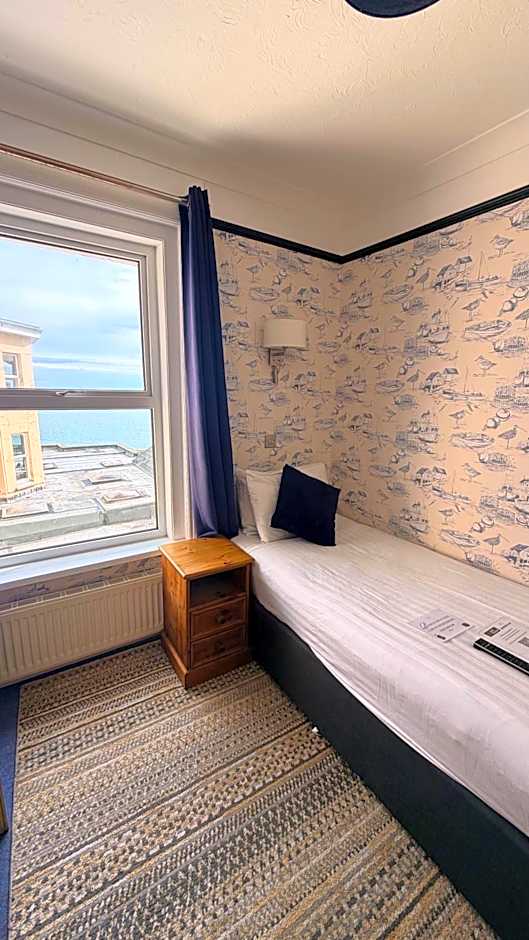 Channel View Hotel