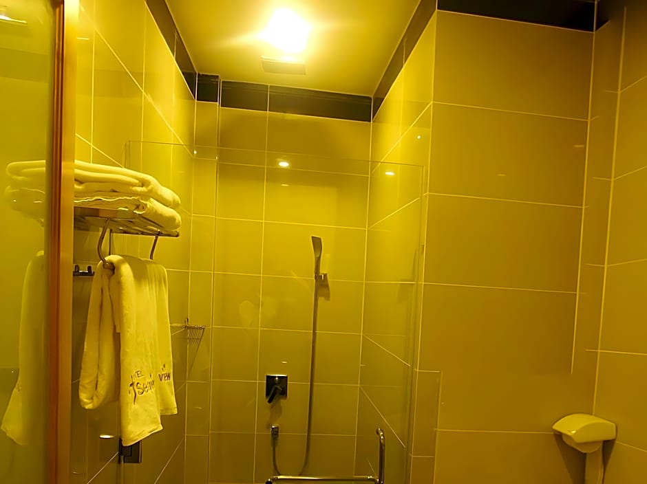 Seaview Long Hai Hotel