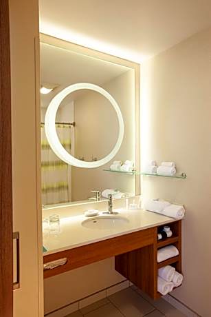 Queen Studio with Two Queen Beds