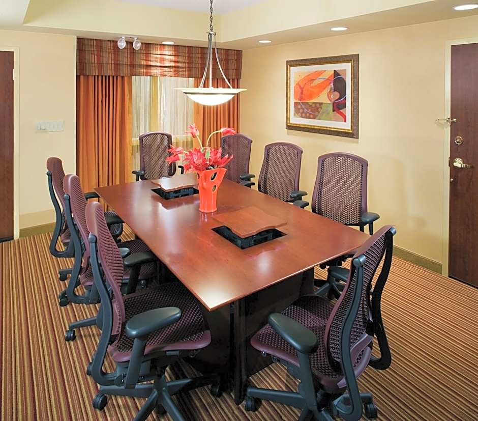 Embassy Suites By Hilton Norman - Hotel And Conference Center