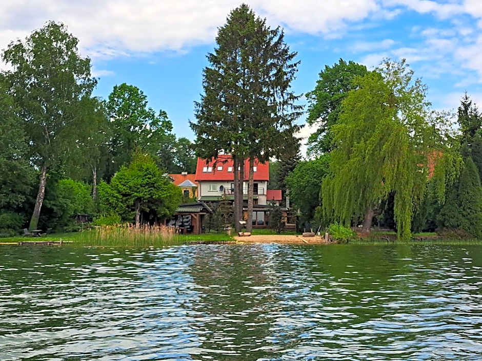 Siedlisko nad Jeziorem-Mazury