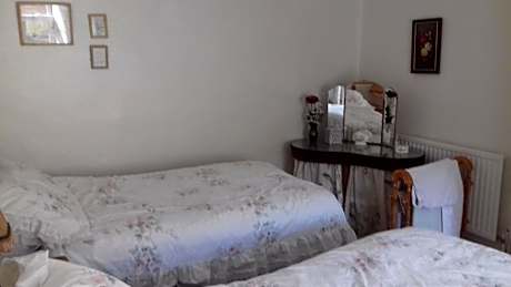 Twin Room with Bathroom