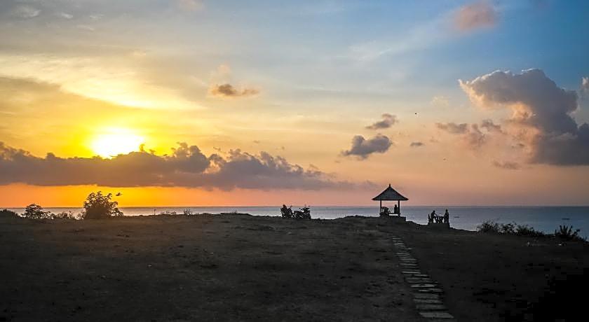 Balangan Sea View Bungalow