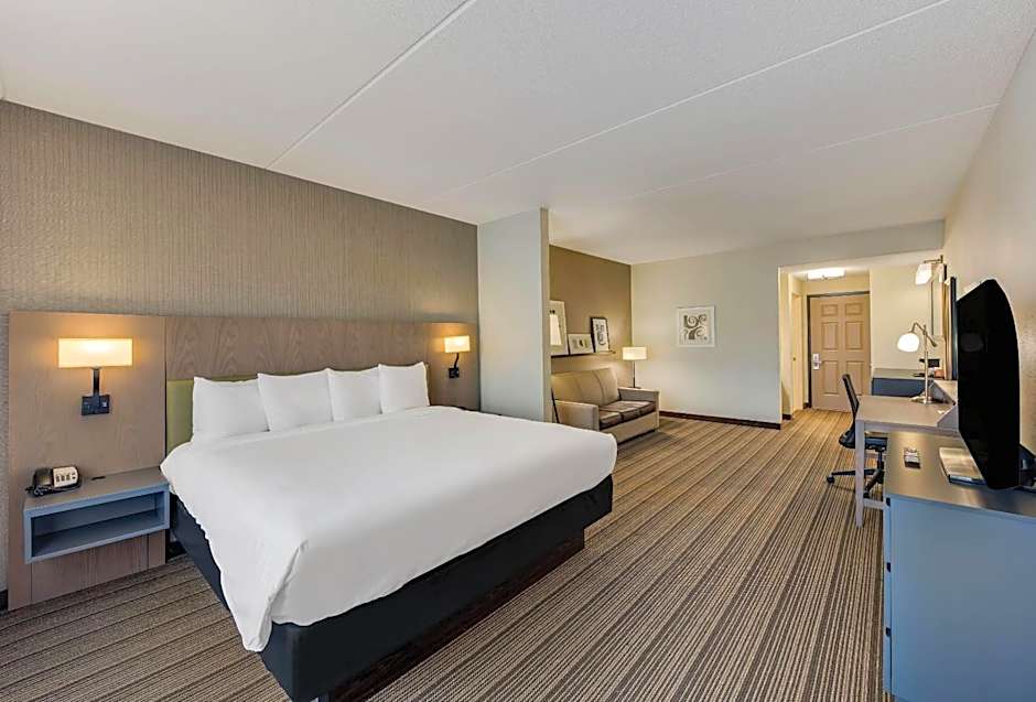 Country Inn & Suites by Radisson, Findlay, OH