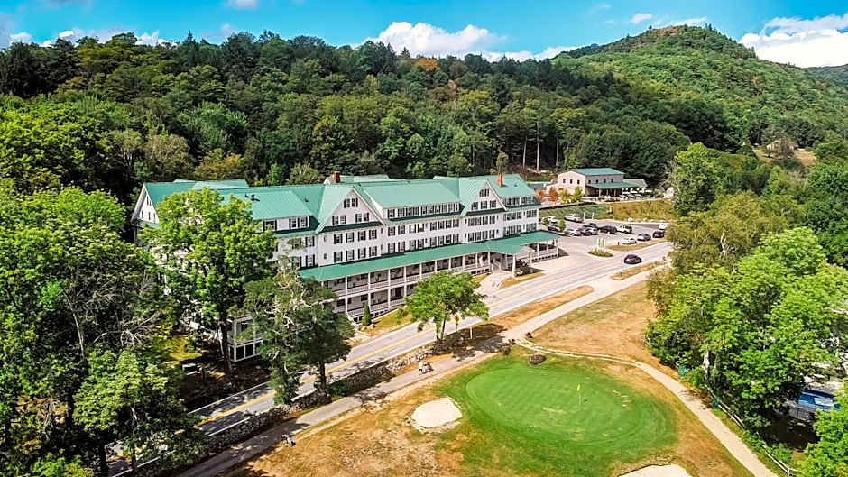 Eagle Mountain House And Golf Club