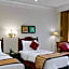 Mayfair Convention Hotel