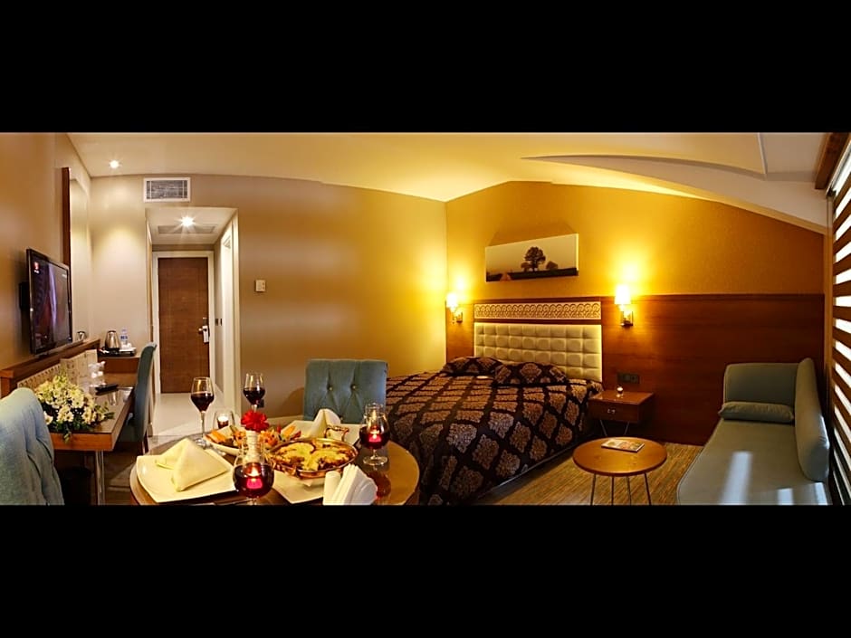 Photo 1 of 6 of Single Room