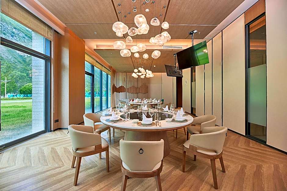 Delta Hotels by Marriott Jiuzhaigou