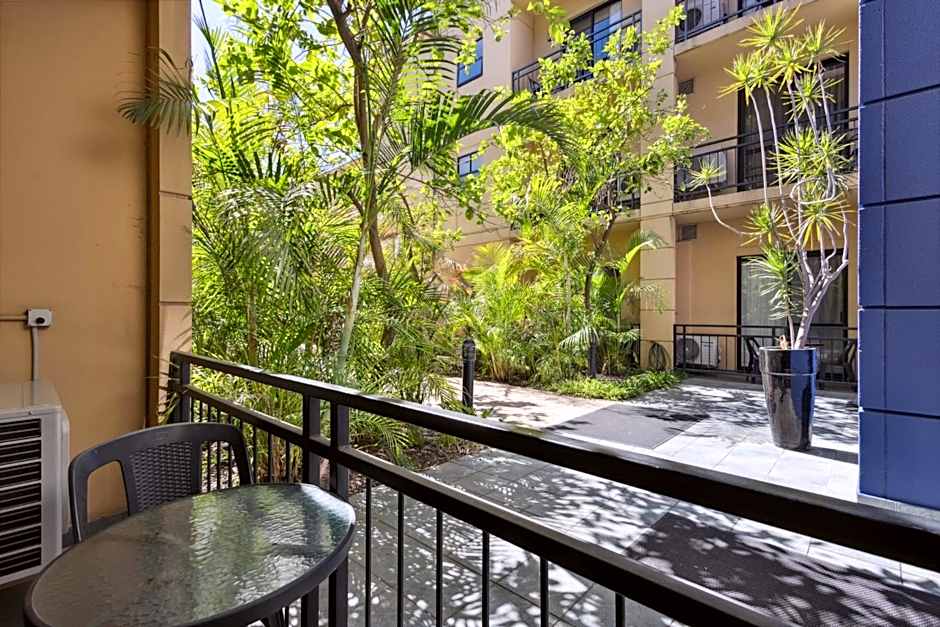 1BDR 1BTH 1PRK - James Street Joy