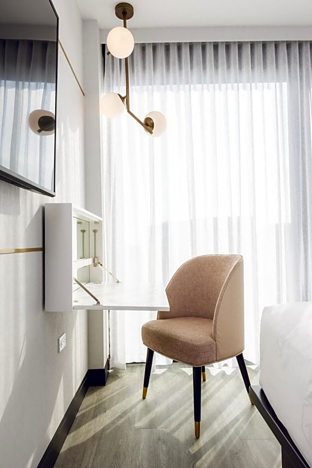 The Godfrey Hotel Hollywood