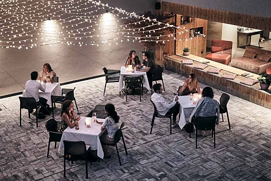 Haller Suites & Restaurant