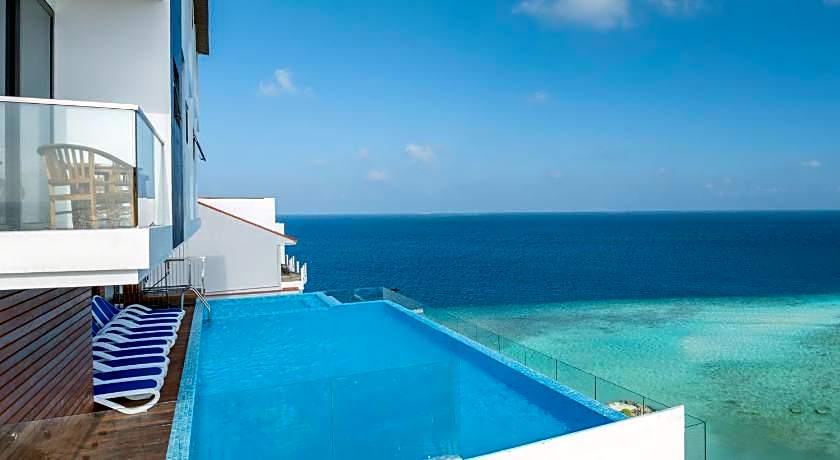 Arena Beach Hotel