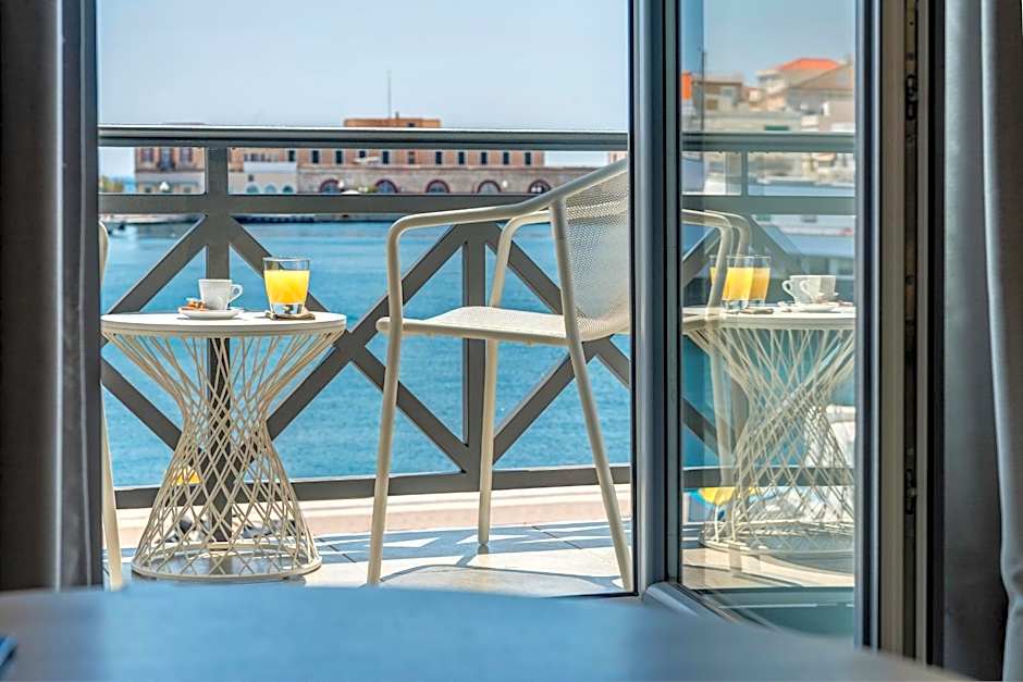 Naves Suites
