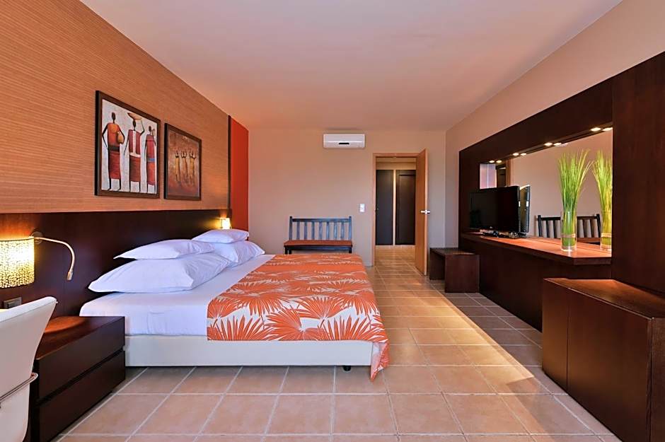 Pestana Trópico