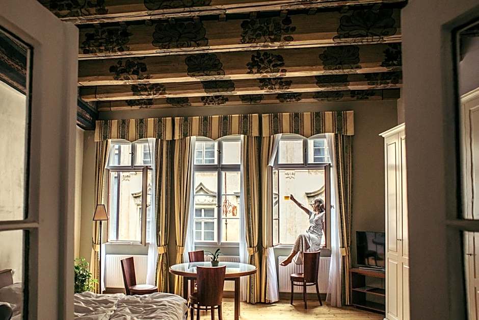 Residence Thunovska