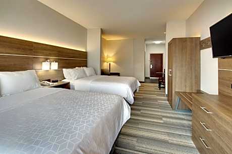 Suite with Two Queen Beds