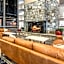 ML 343 Ski-InOut Island Kitchen Steps to Ballhooter Sleeps 6