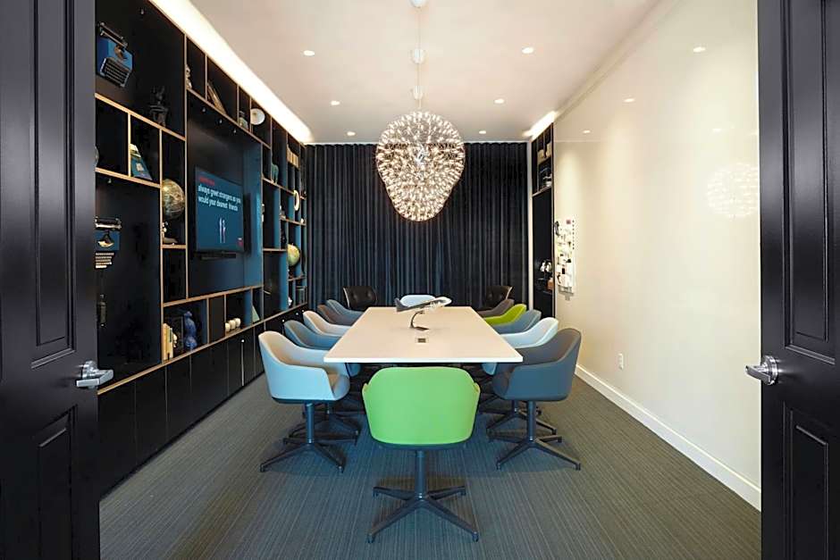 citizenM Boston North Station