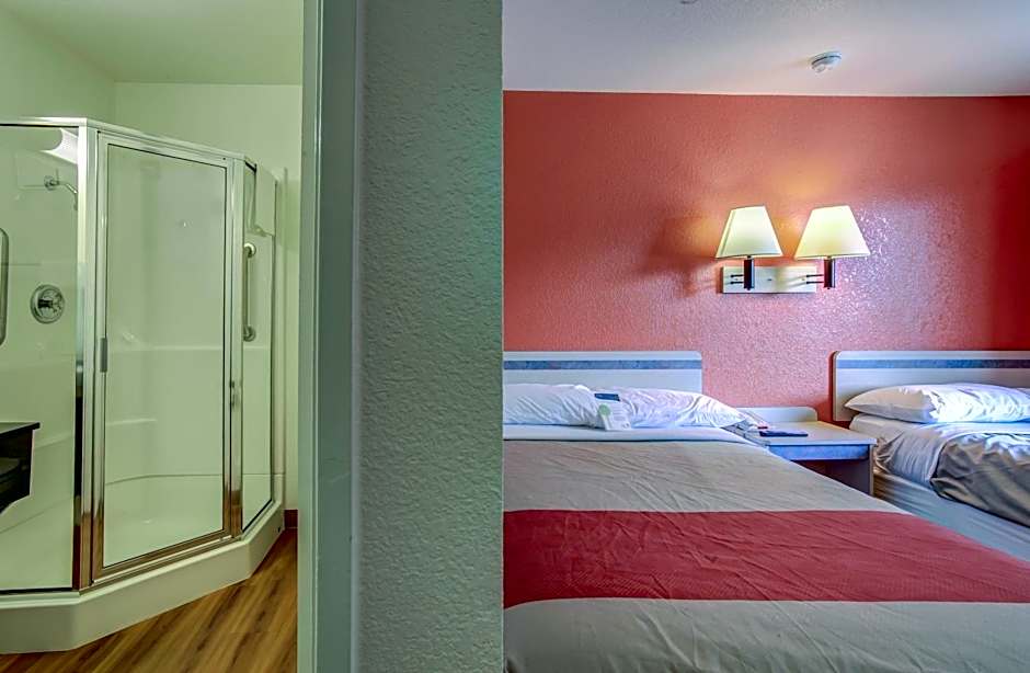 Motel 6-Grants Pass, OR