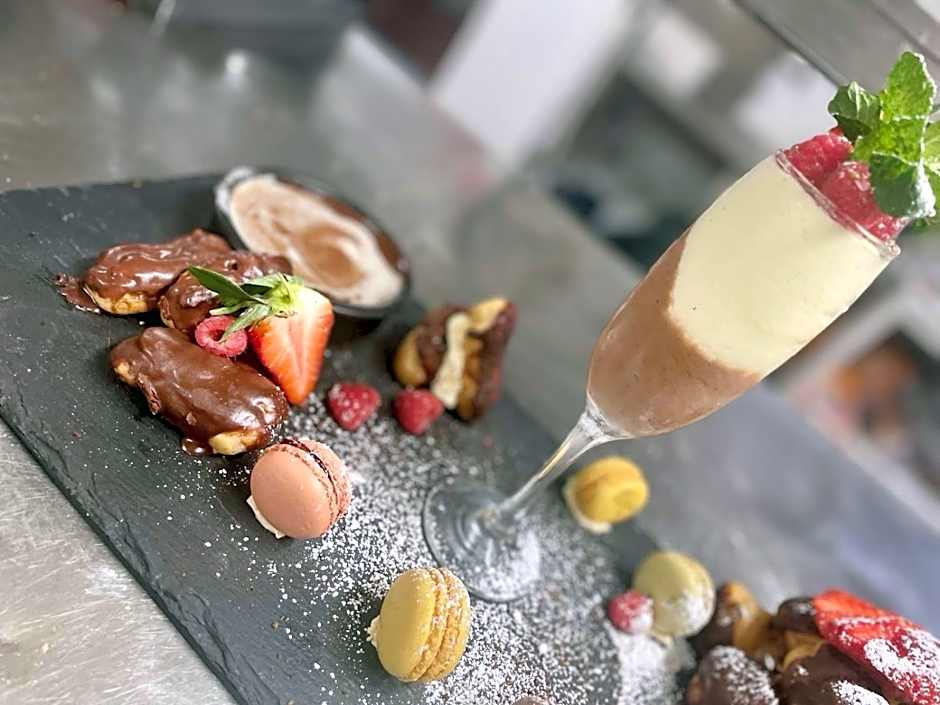 The Boars Head Hotel