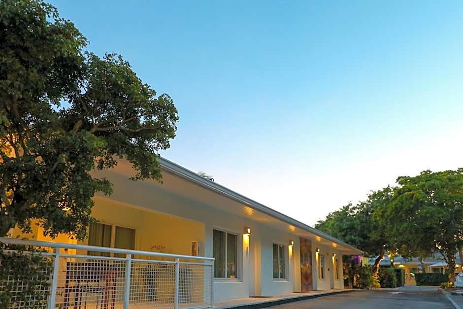 Orchid Key Inn-Adult Only