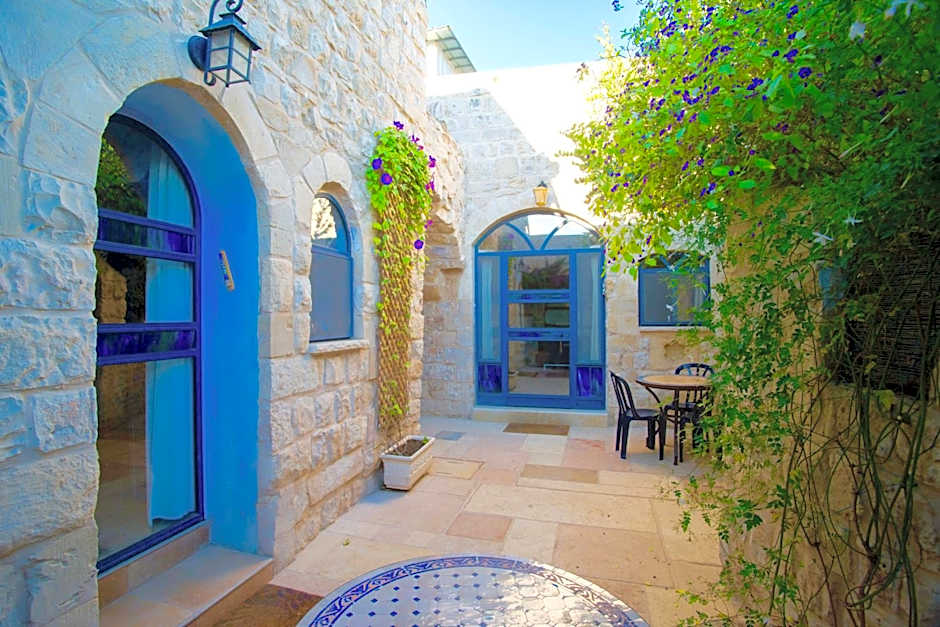 Artist Quarter Guesthouse B&B