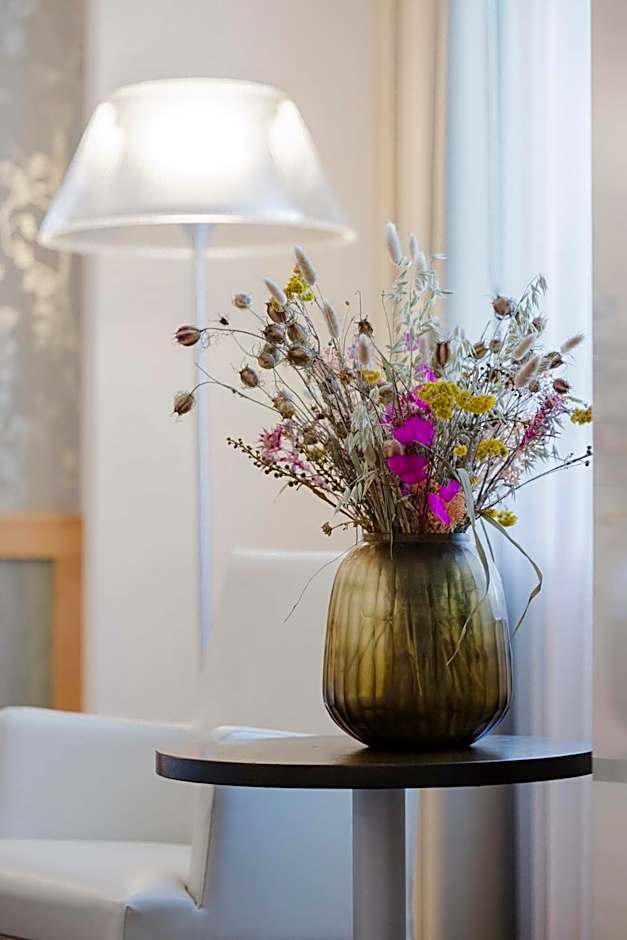 Park-Hotel am Rhein - Gesundheitshotel und Residenzen