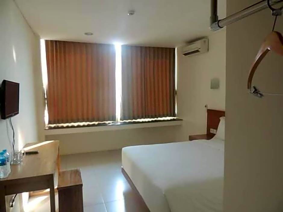 L Bajo Hotel Komodo