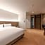 Hound Hotel Jeonju Deokjin